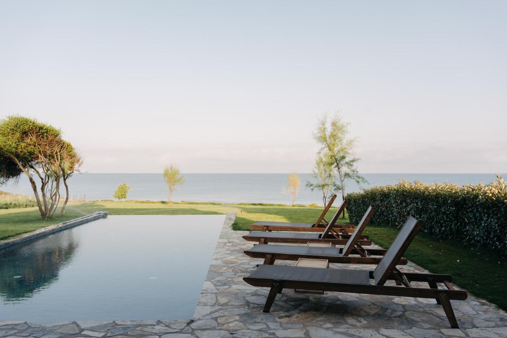 Real Life Homes Luxurious Seafront Villas Each With Their Own Private Pools Korakokhórion Buitenkant foto