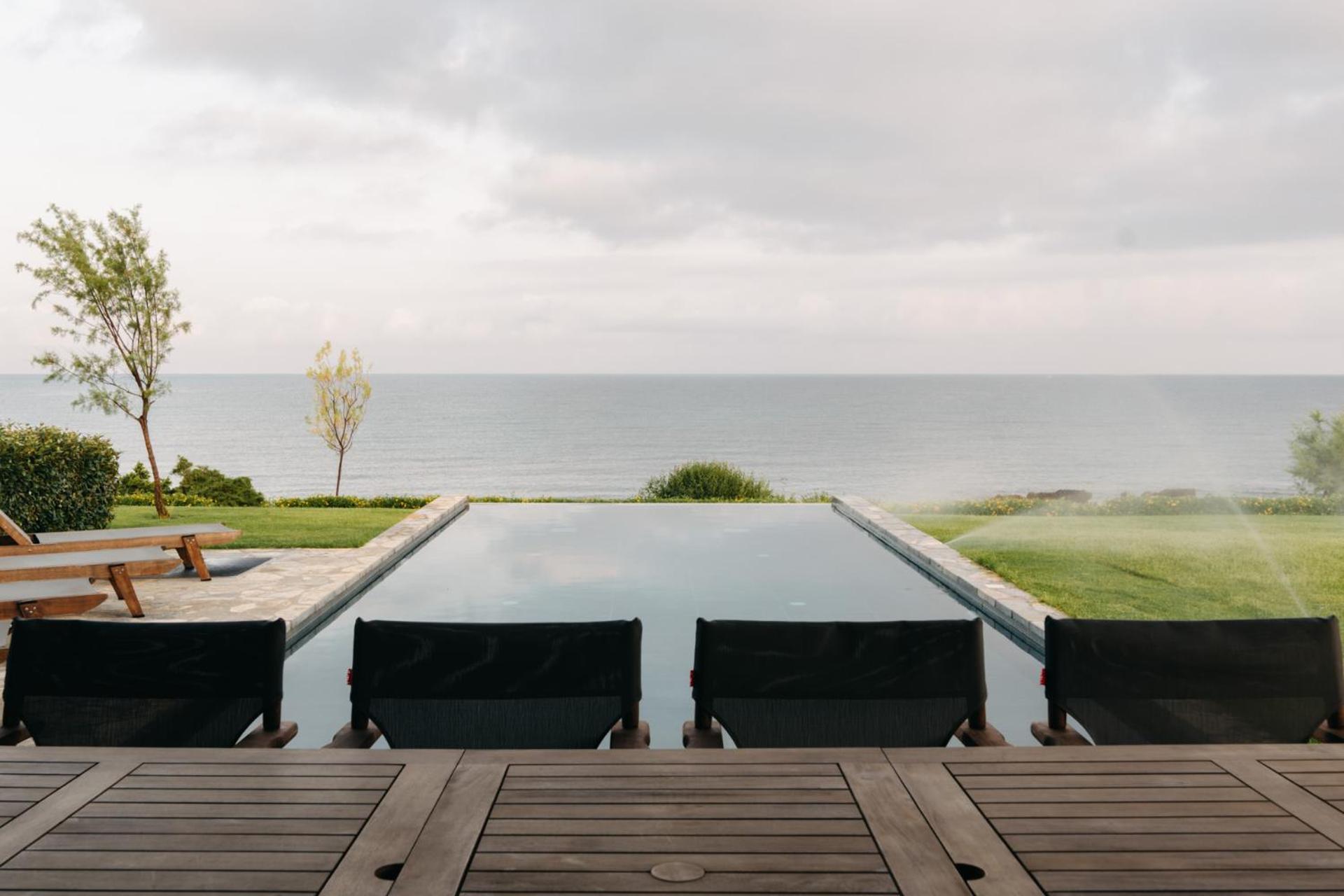 Real Life Homes Luxurious Seafront Villas Each With Their Own Private Pools Korakokhórion Buitenkant foto